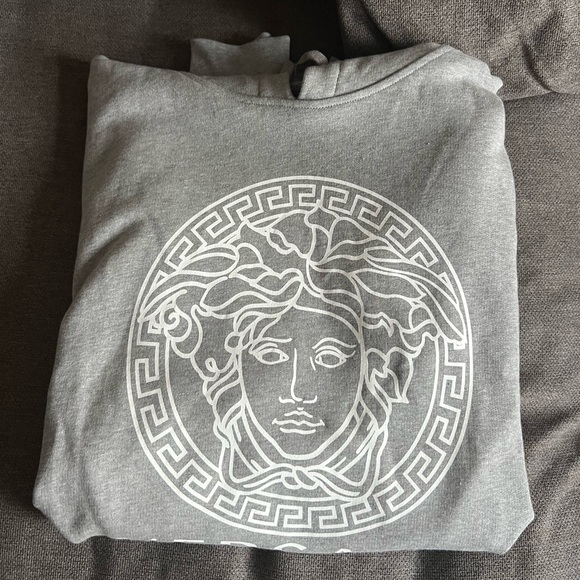 Versace Graphic Print V-Neck Hoodie - Picture 4 of 7